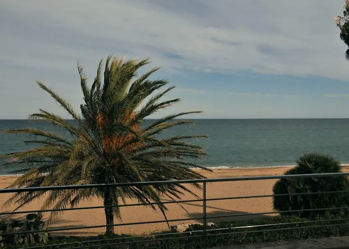 Marenia, Duplex En Primera Linea De Playa شقة